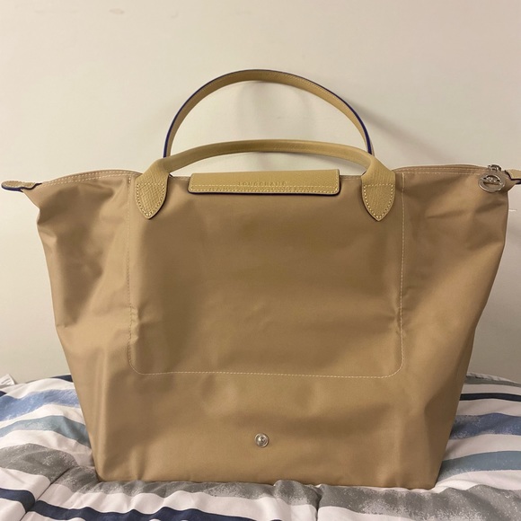 Brand New Large Longchamp - Picture 2 of 2